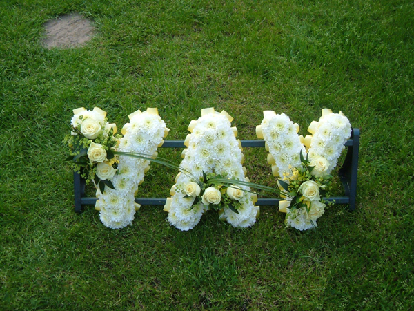 Funeral tributes | Funeral flowers | Floral tributes